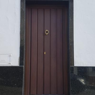 Puerta Calle5